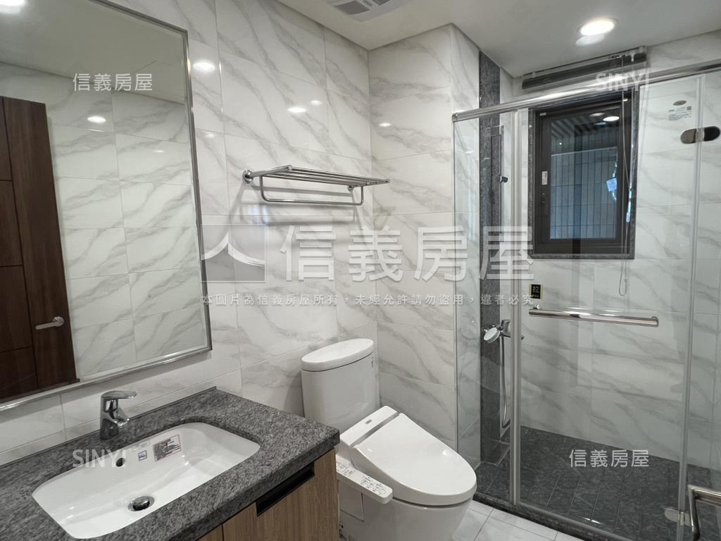 福容ＯＮＥ景觀３房雙車房屋室內格局與周邊環境