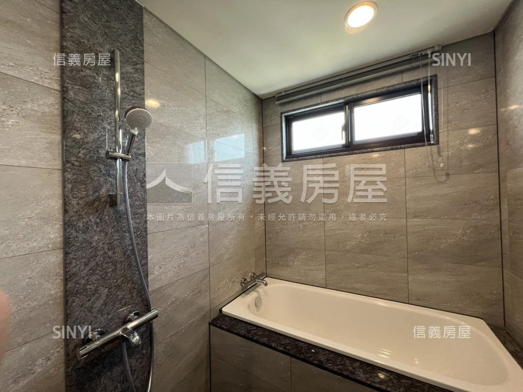 福容ＯＮＥ景觀３房雙車房屋室內格局與周邊環境