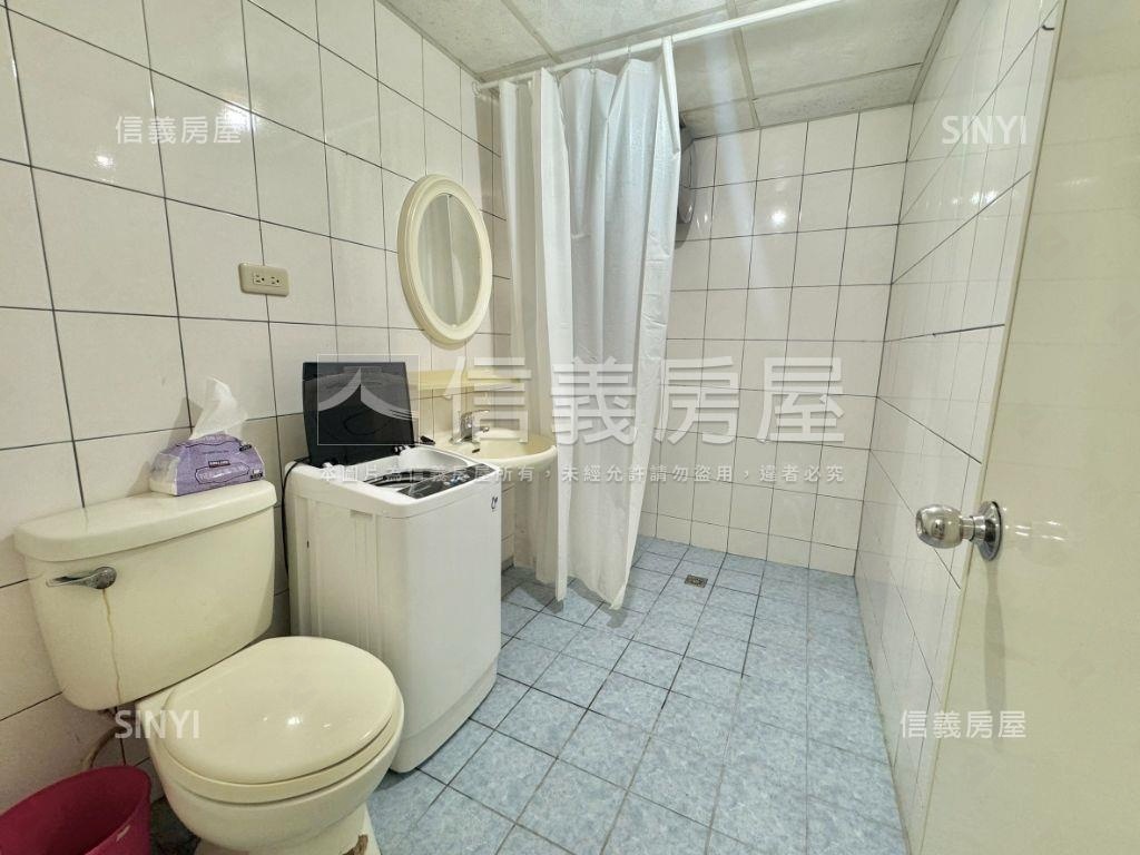 成功路姊姊的存錢筒房屋室內格局與周邊環境