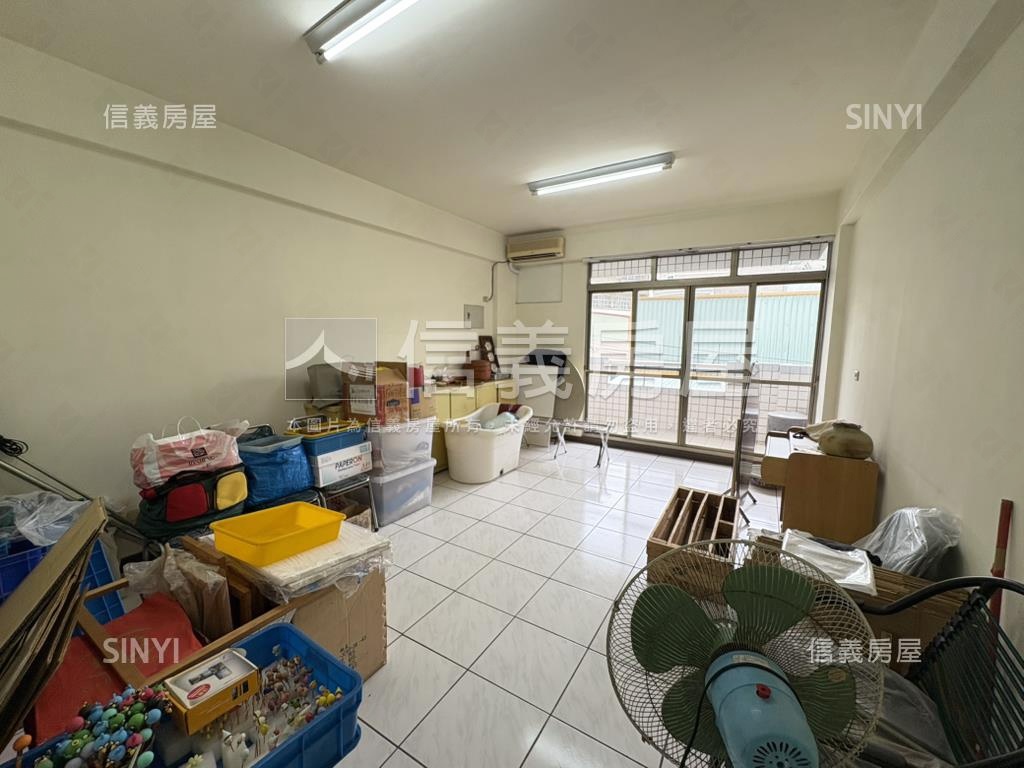 信義大坪數孝親店住房屋室內格局與周邊環境