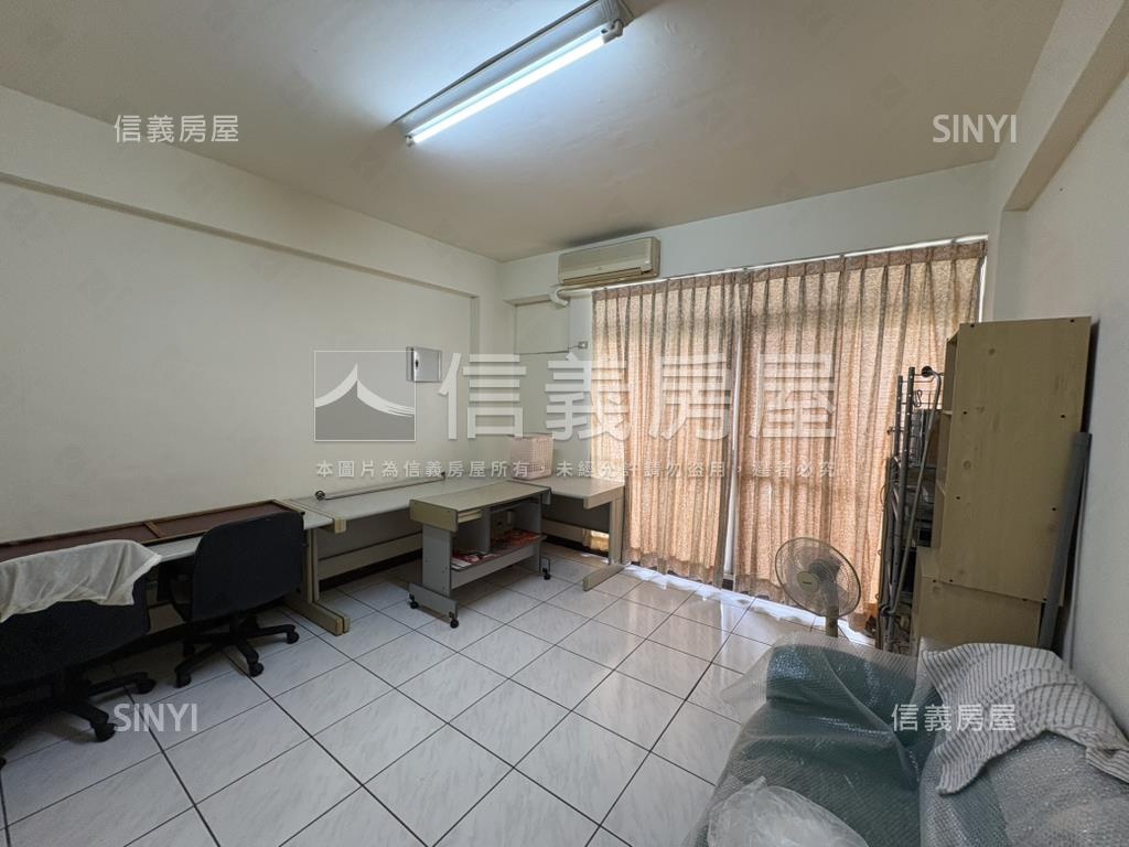 信義大坪數孝親店住房屋室內格局與周邊環境