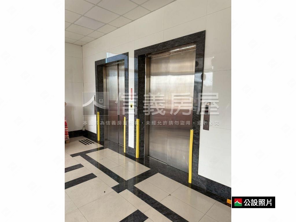 ［南港世紀廣場］７樓５戶房屋室內格局與周邊環境