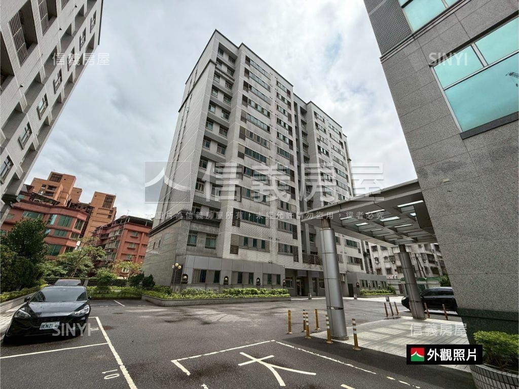 ［南港世紀廣場］７樓５戶房屋室內格局與周邊環境