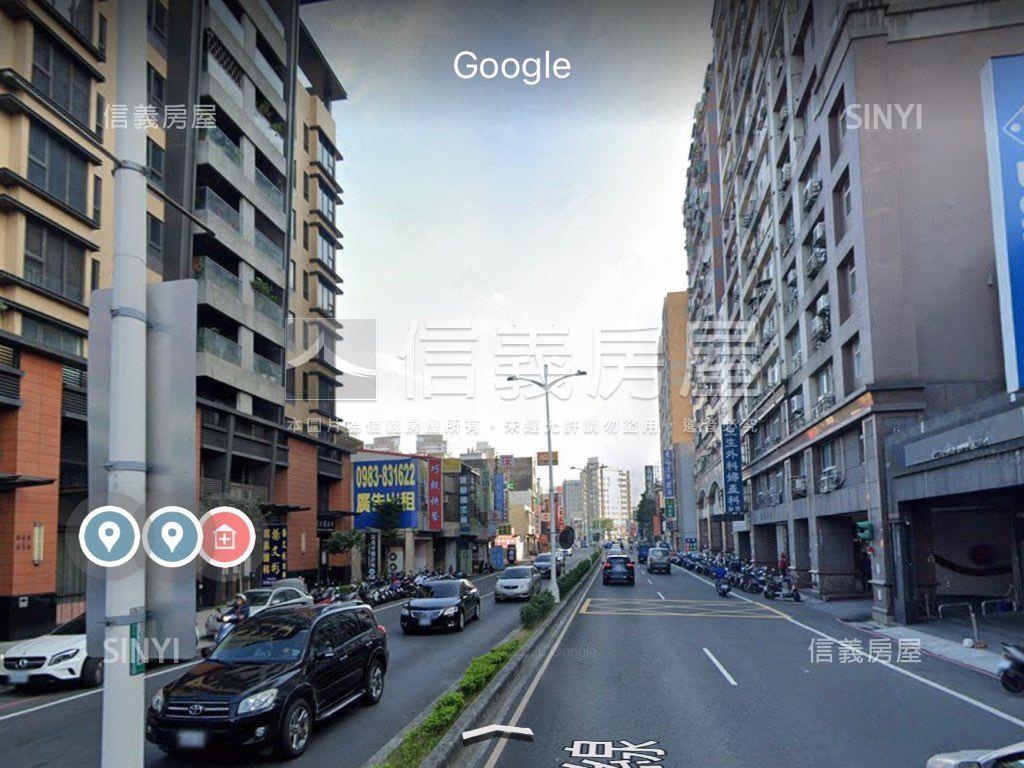 春日路大面寬電梯店面房屋室內格局與周邊環境