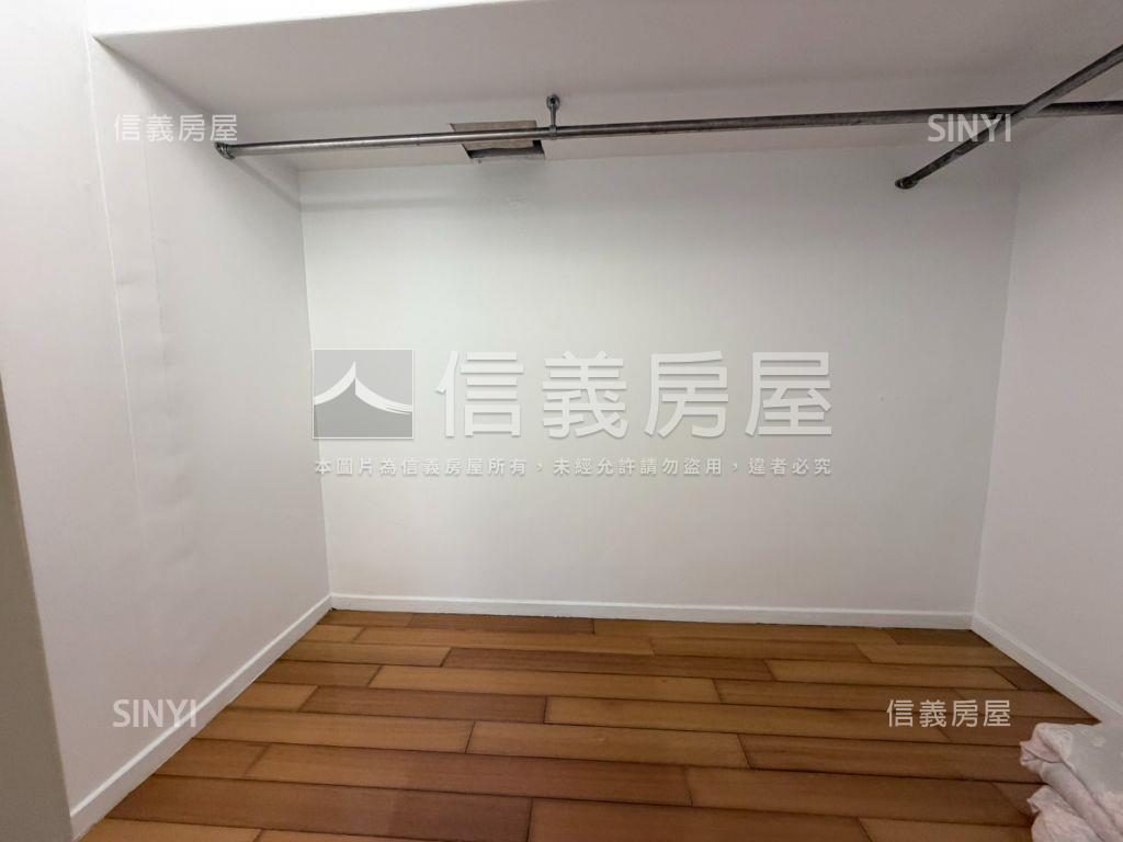 摩登家庭精裝美宅房屋室內格局與周邊環境