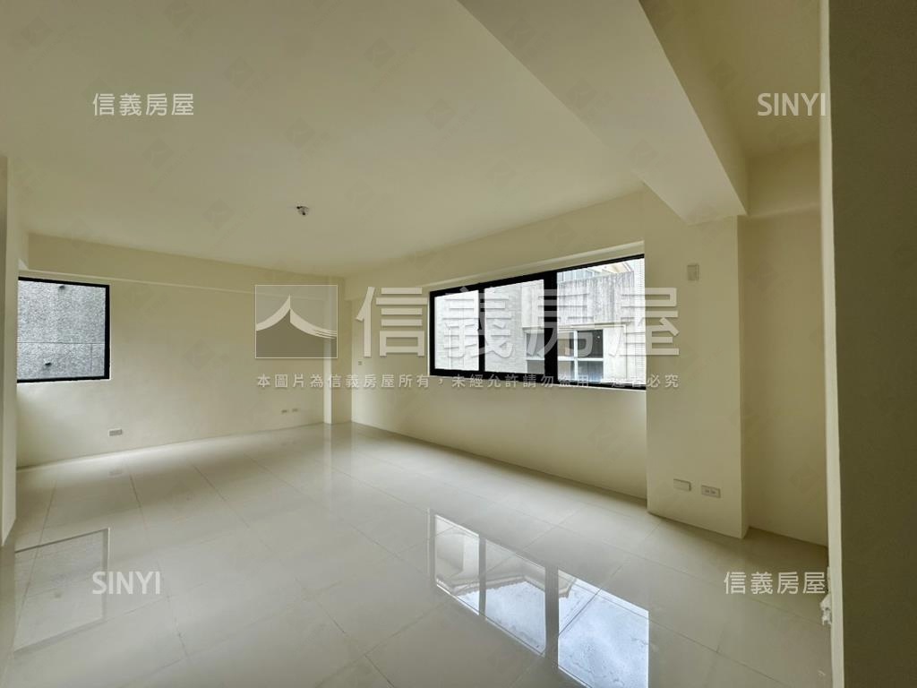 路竹小城。大面寬霸氣豪邸房屋室內格局與周邊環境
