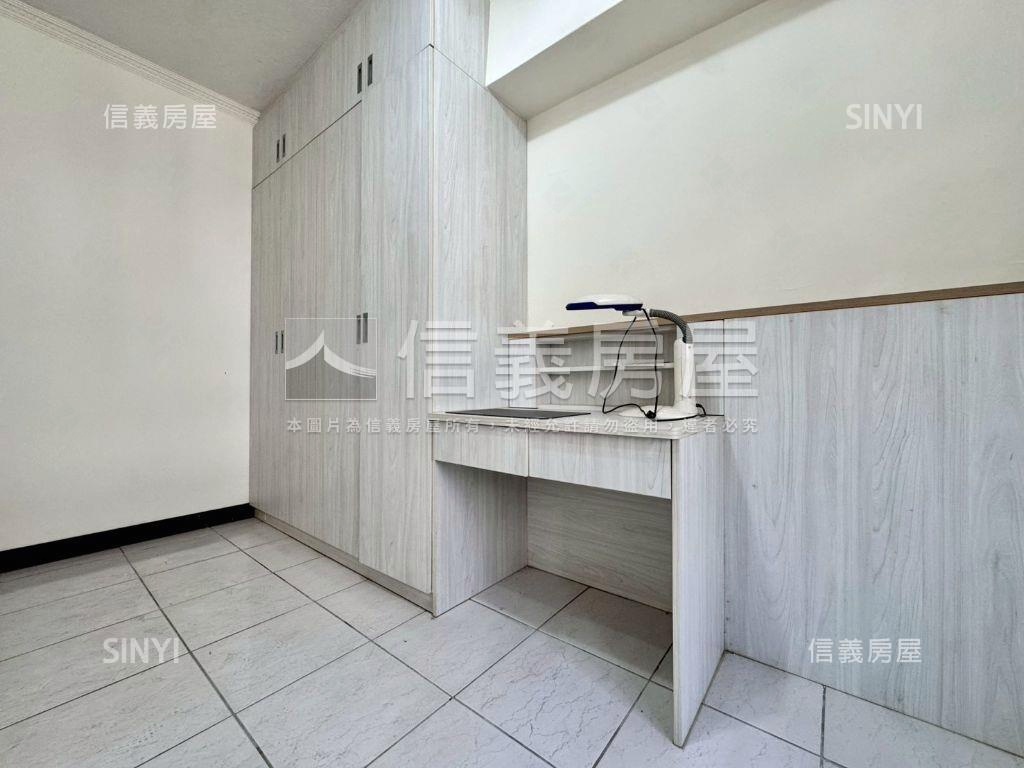 低單價！水湳三房看過來！房屋室內格局與周邊環境