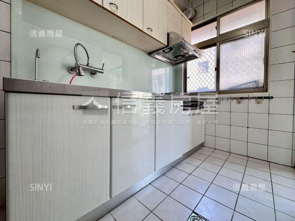 低單價！水湳三房看過來！房屋室內格局與周邊環境