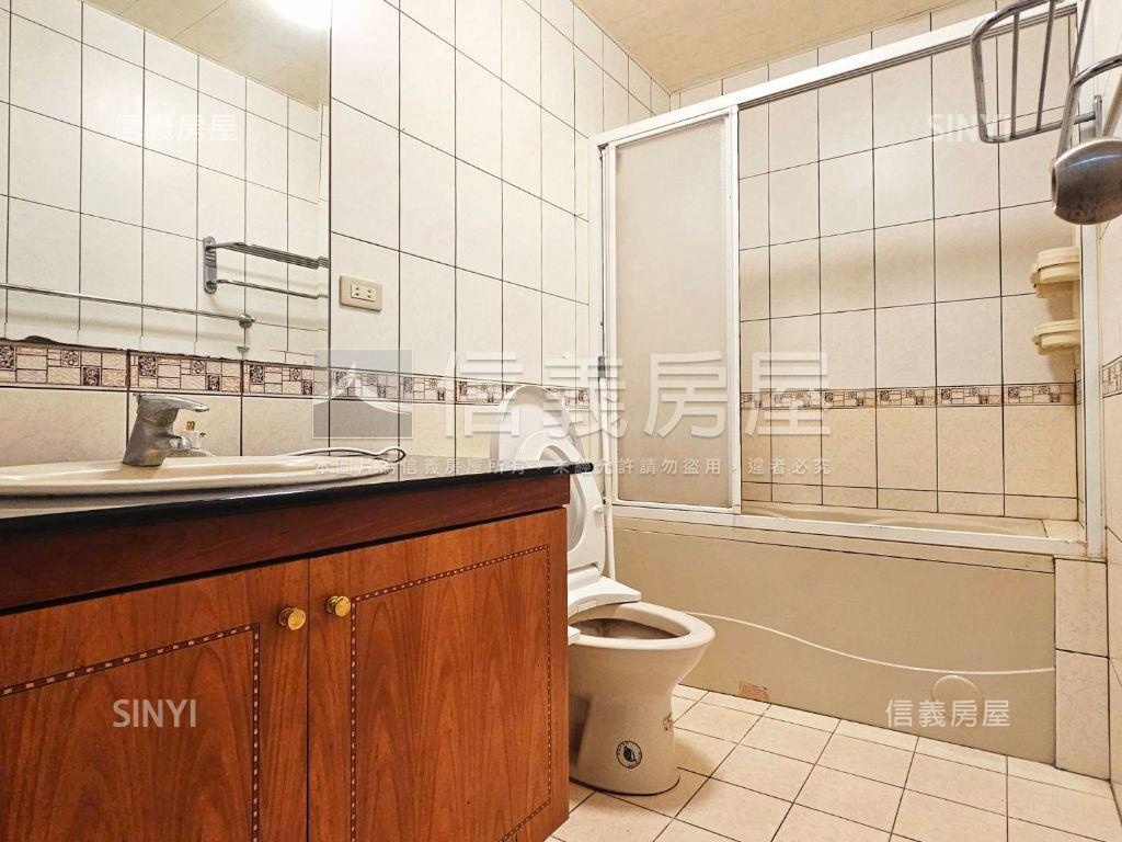 鄉根園透天庭院大空間房屋室內格局與周邊環境