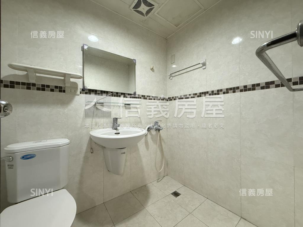 稀有文學苑三房房屋室內格局與周邊環境