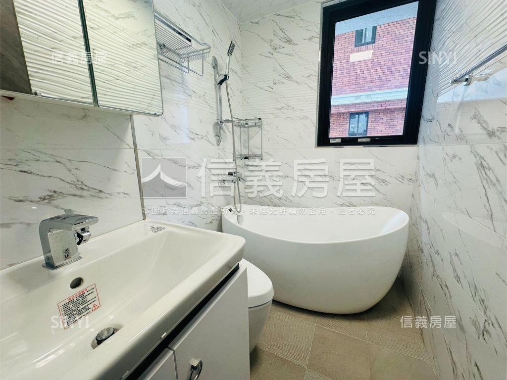 央北御璽宅邸房屋室內格局與周邊環境