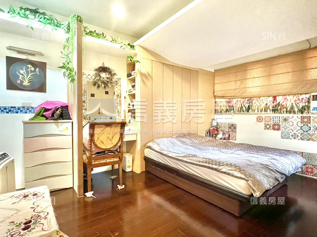 專～景安溫馨電梯３房車位房屋室內格局與周邊環境