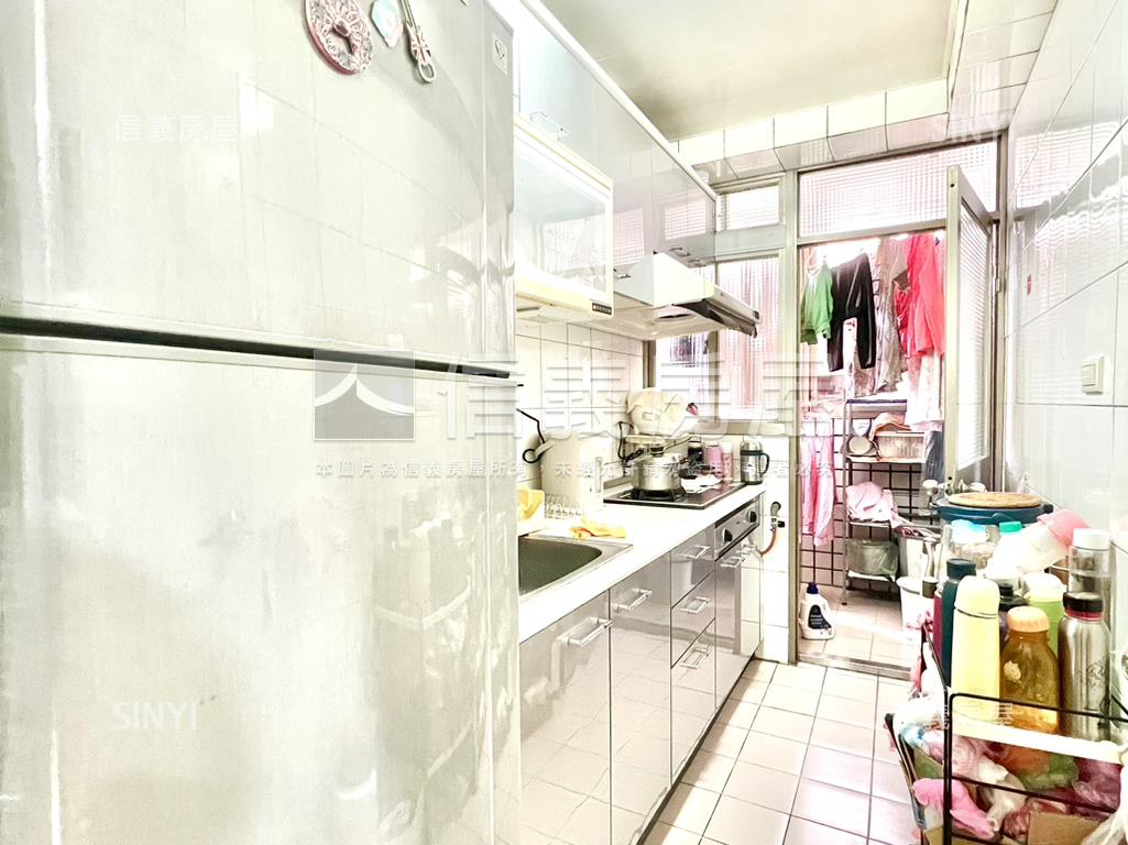 專～景安溫馨電梯３房車位房屋室內格局與周邊環境