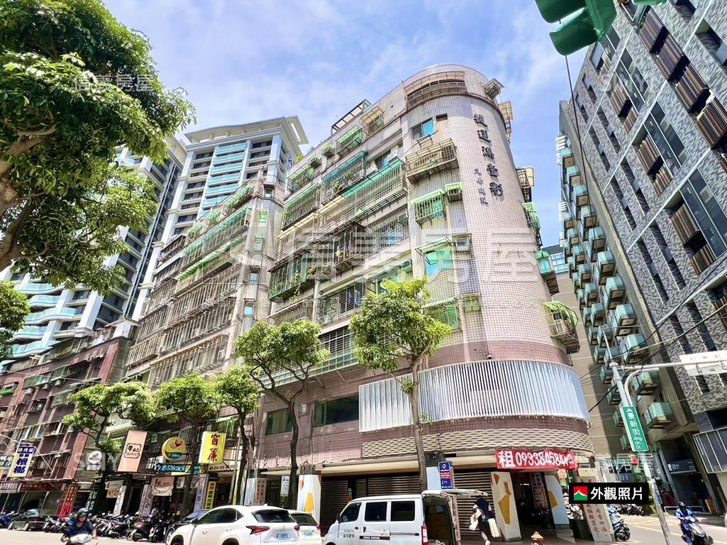 專～景安溫馨電梯３房車位房屋室內格局與周邊環境