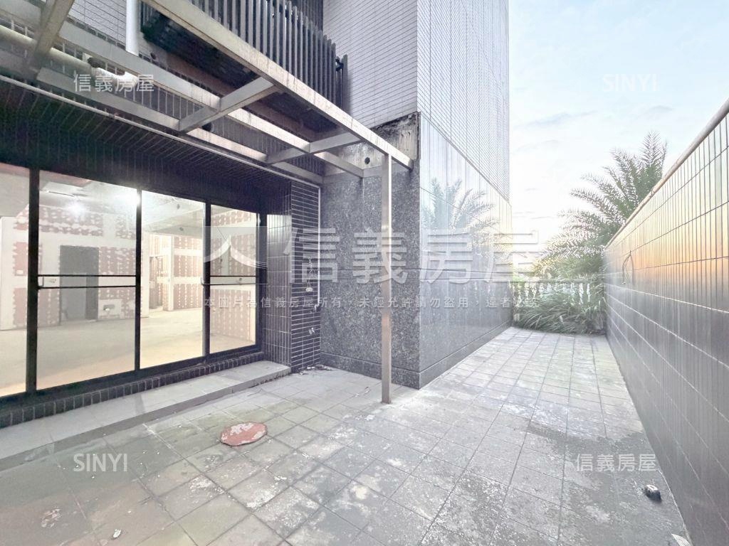 美麗山林慢活三房雙車位房屋室內格局與周邊環境