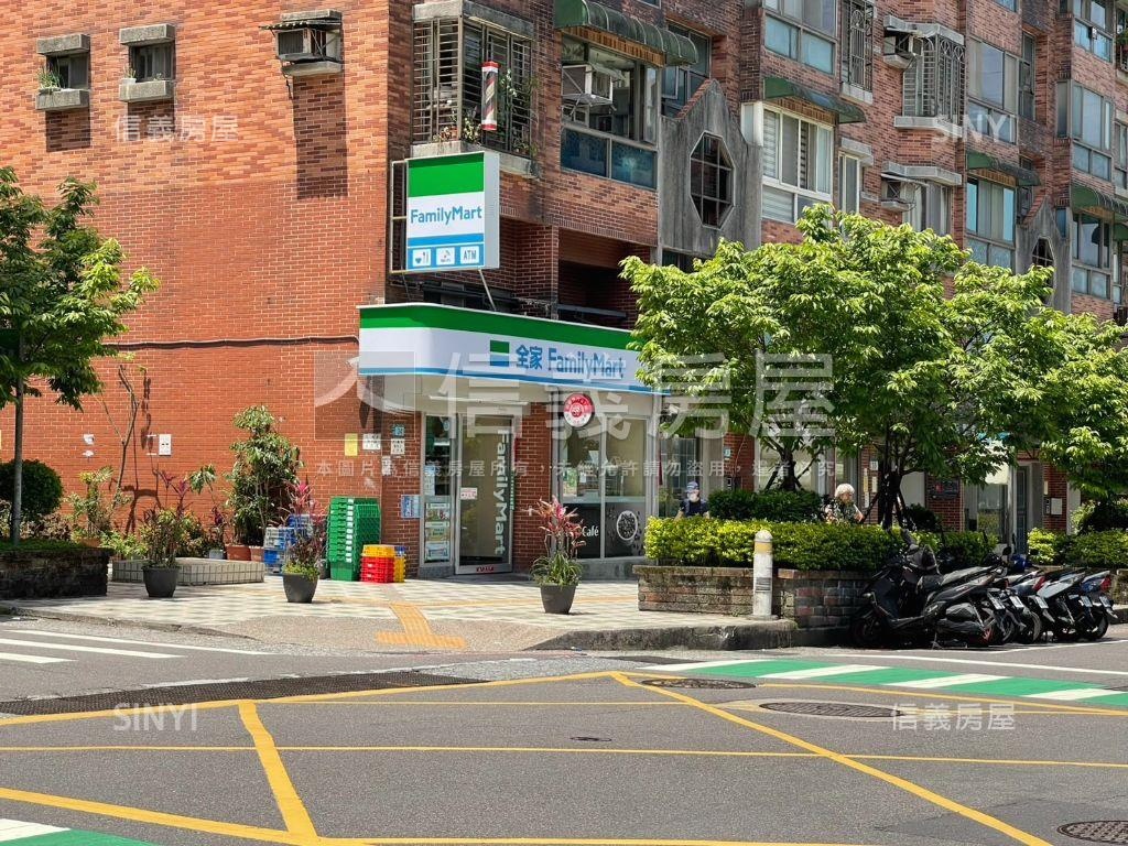 美麗山林慢活三房雙車位房屋室內格局與周邊環境