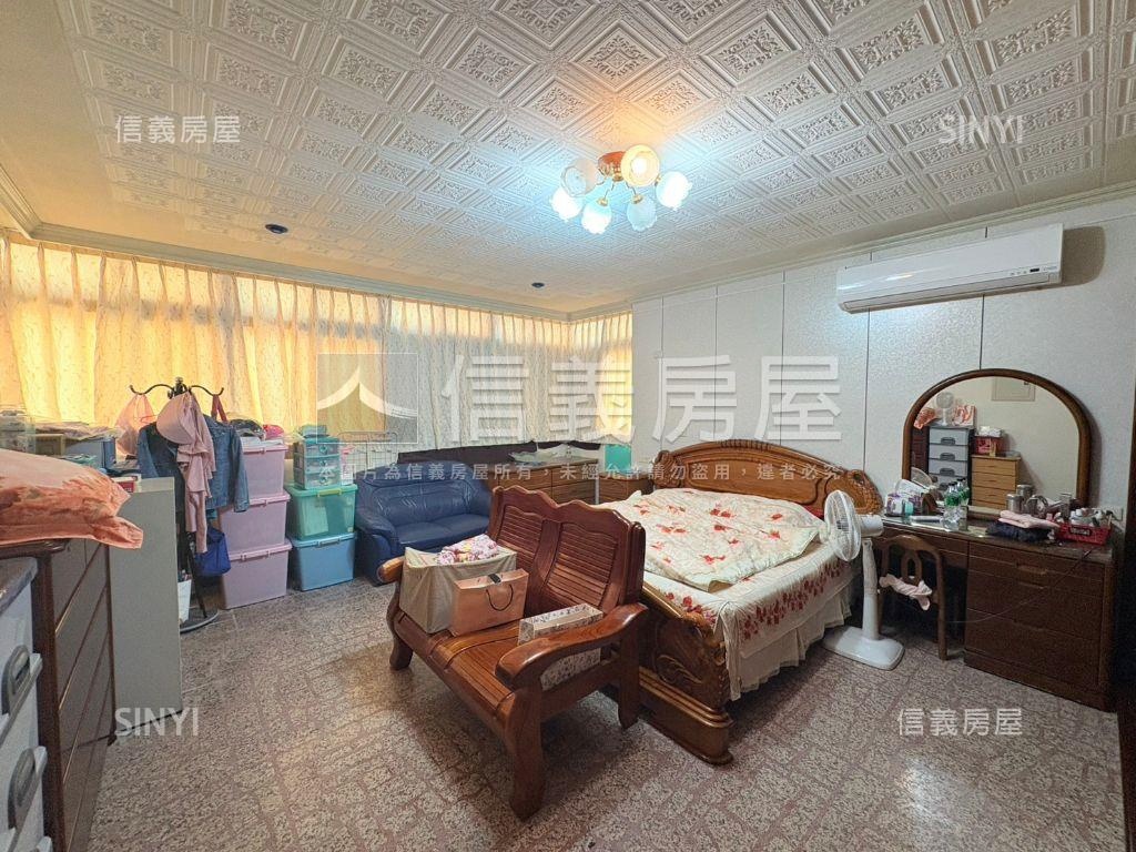 藝文。中埔一街金透店房屋室內格局與周邊環境