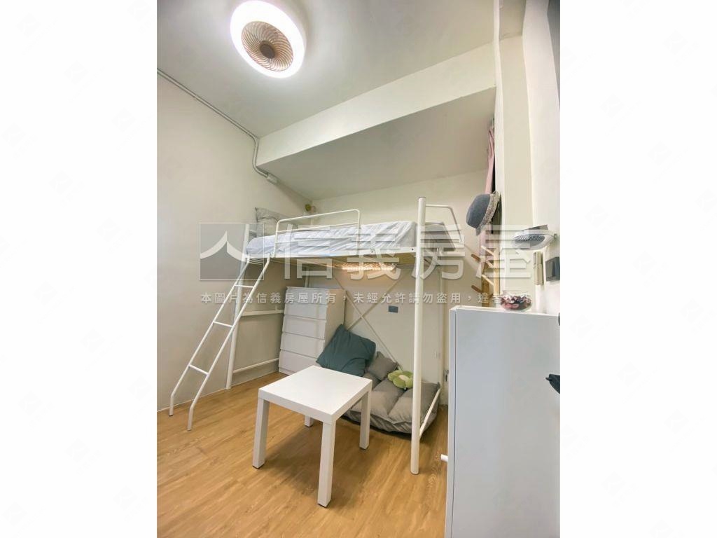 近捷運海山站收租聖品房屋室內格局與周邊環境