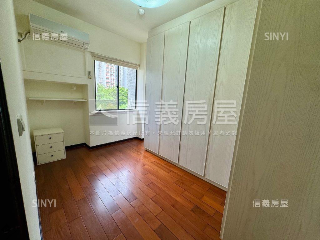 松山新城甲標美三房房屋室內格局與周邊環境