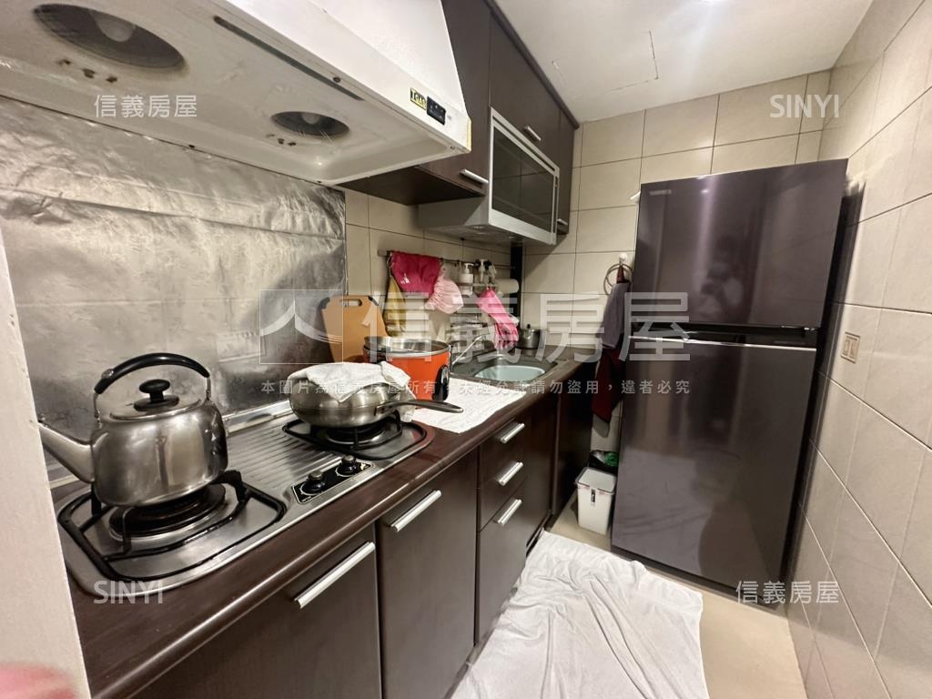 松江南京稀有一層一戶房屋室內格局與周邊環境