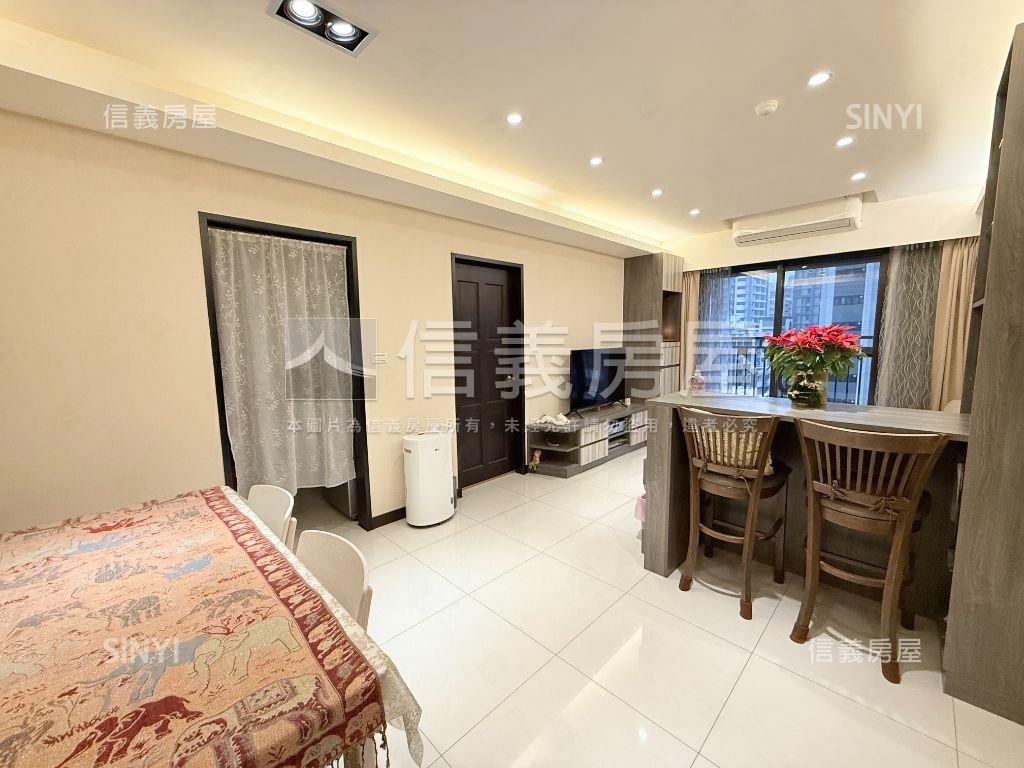 尚河＊捷運站前兩房房屋室內格局與周邊環境