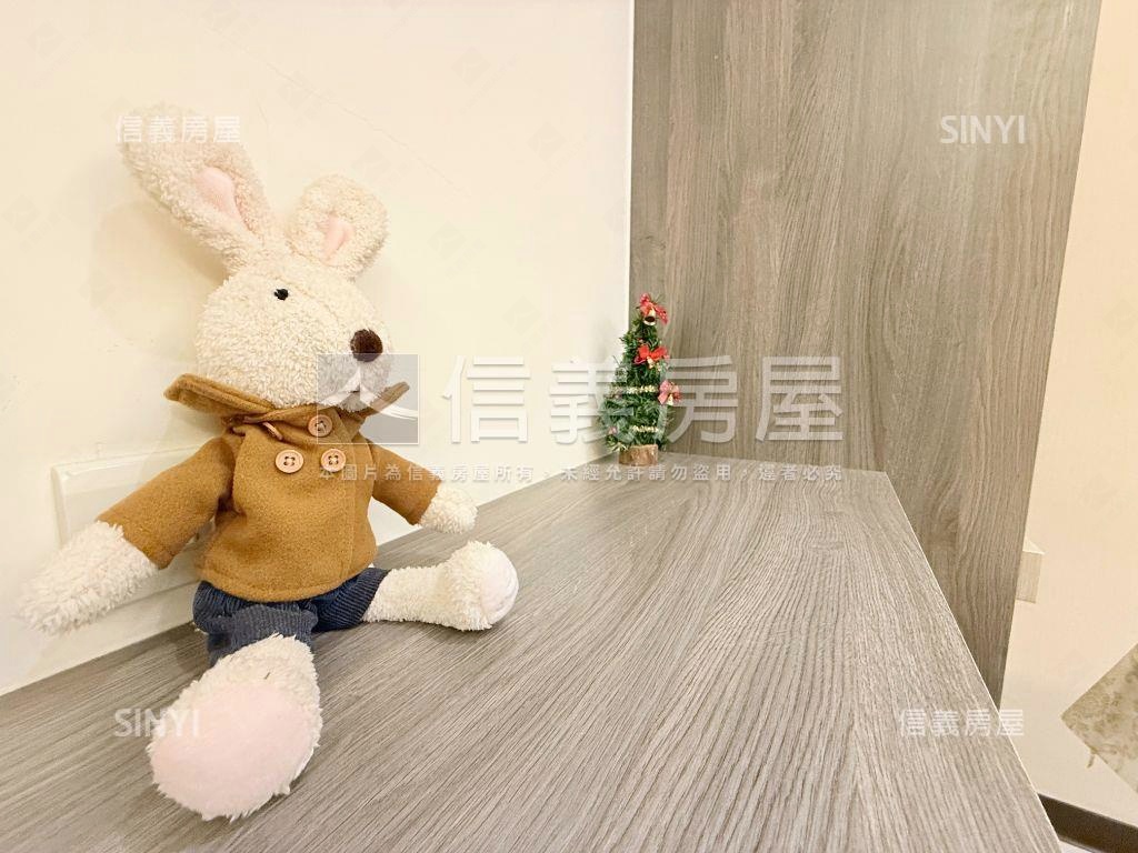 尚河＊捷運站前兩房房屋室內格局與周邊環境