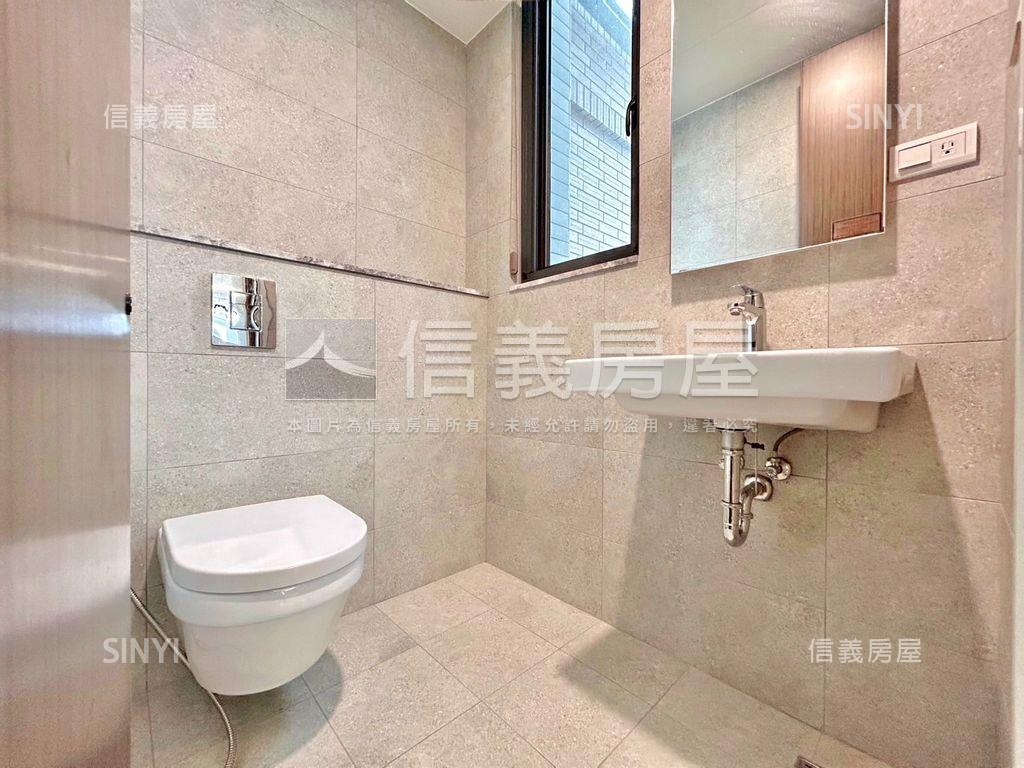 近市區士林傳家電梯透店房屋室內格局與周邊環境