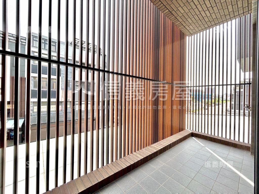 近市區士林傳家電梯透店房屋室內格局與周邊環境