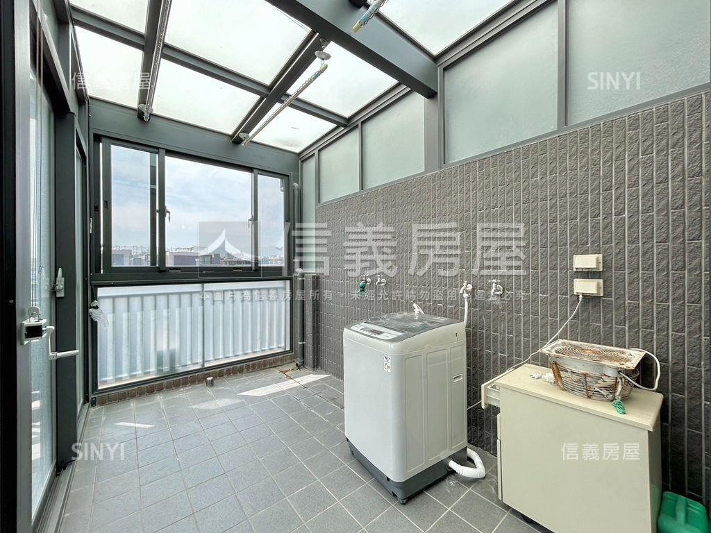 近市區士林傳家電梯透店房屋室內格局與周邊環境