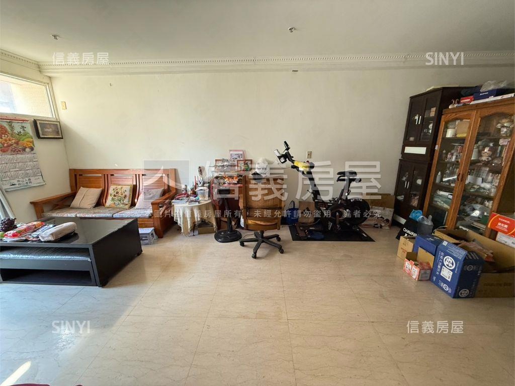 水湳中國醫皇城園邸美四房房屋室內格局與周邊環境