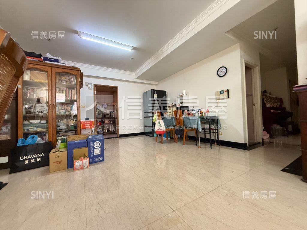 水湳中國醫皇城園邸美四房房屋室內格局與周邊環境