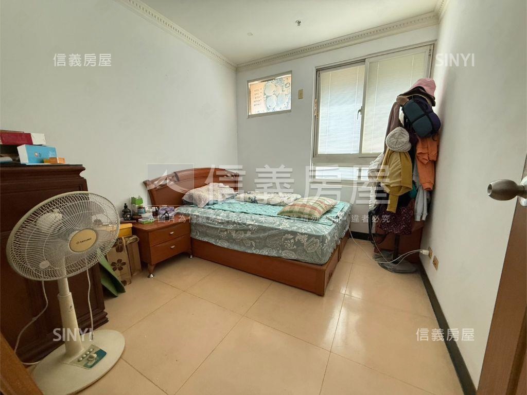 水湳中國醫皇城園邸美四房房屋室內格局與周邊環境