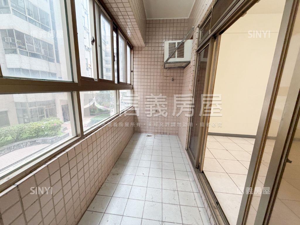 太子觀月樓４房車位房屋室內格局與周邊環境