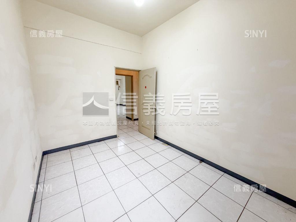 太子觀月樓４房車位房屋室內格局與周邊環境