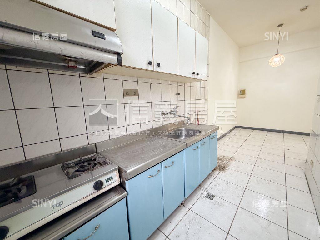 太子觀月樓４房車位房屋室內格局與周邊環境