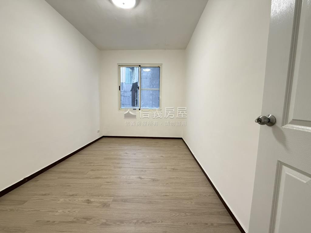 中清經貿美妝採光三房房屋室內格局與周邊環境