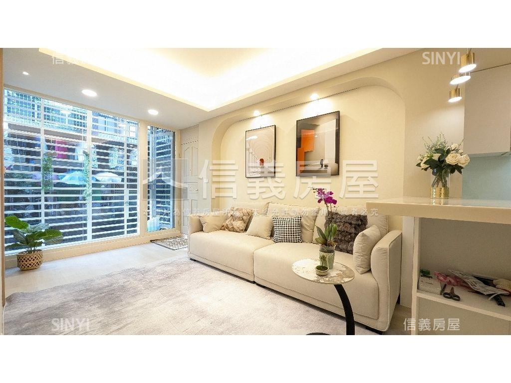 近捷運美裝二樓房屋室內格局與周邊環境