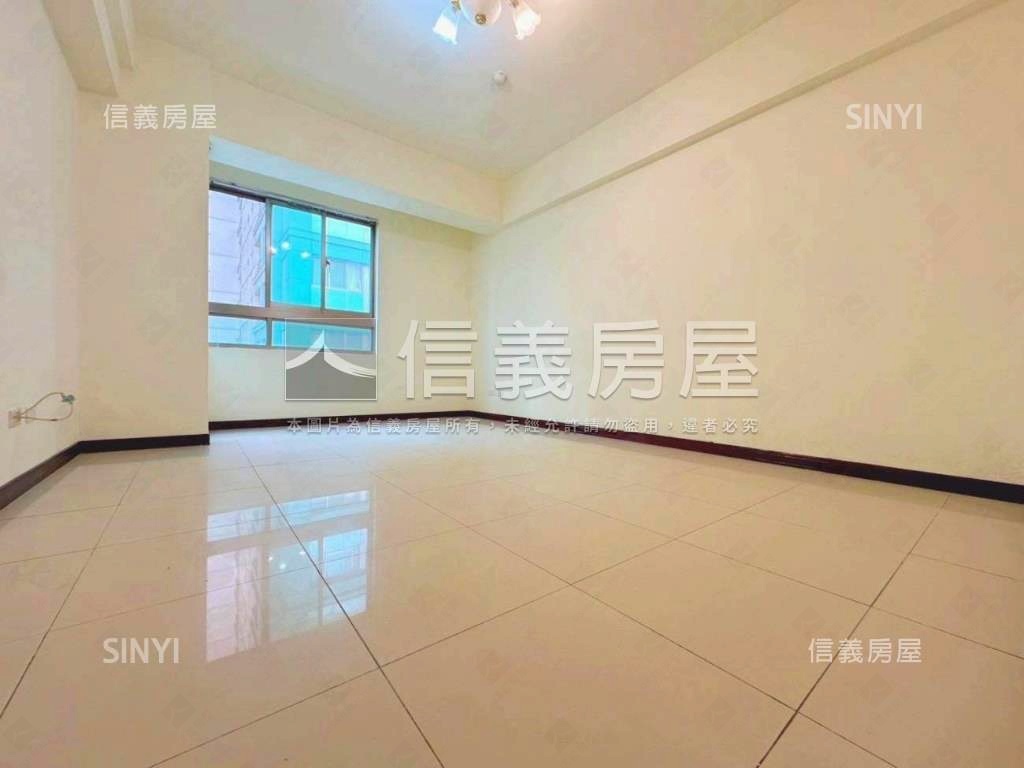 信義帝圖樓中樓大戶房屋室內格局與周邊環境