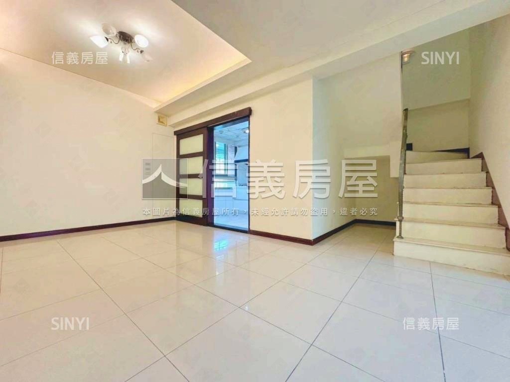 信義帝圖樓中樓大戶房屋室內格局與周邊環境