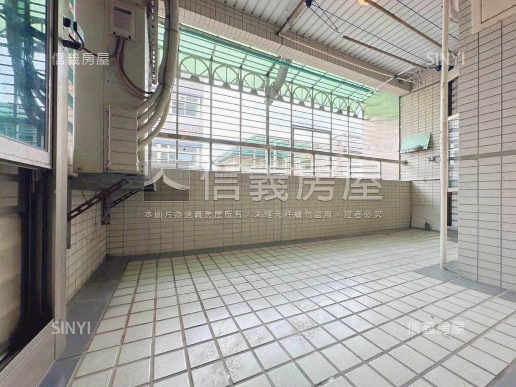 信義帝圖樓中樓大戶房屋室內格局與周邊環境