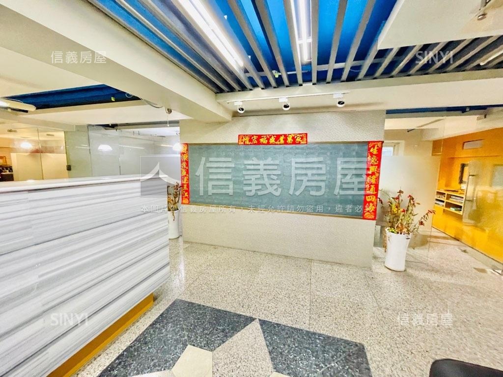 ＠新板特區旁稀有辦公室房屋室內格局與周邊環境