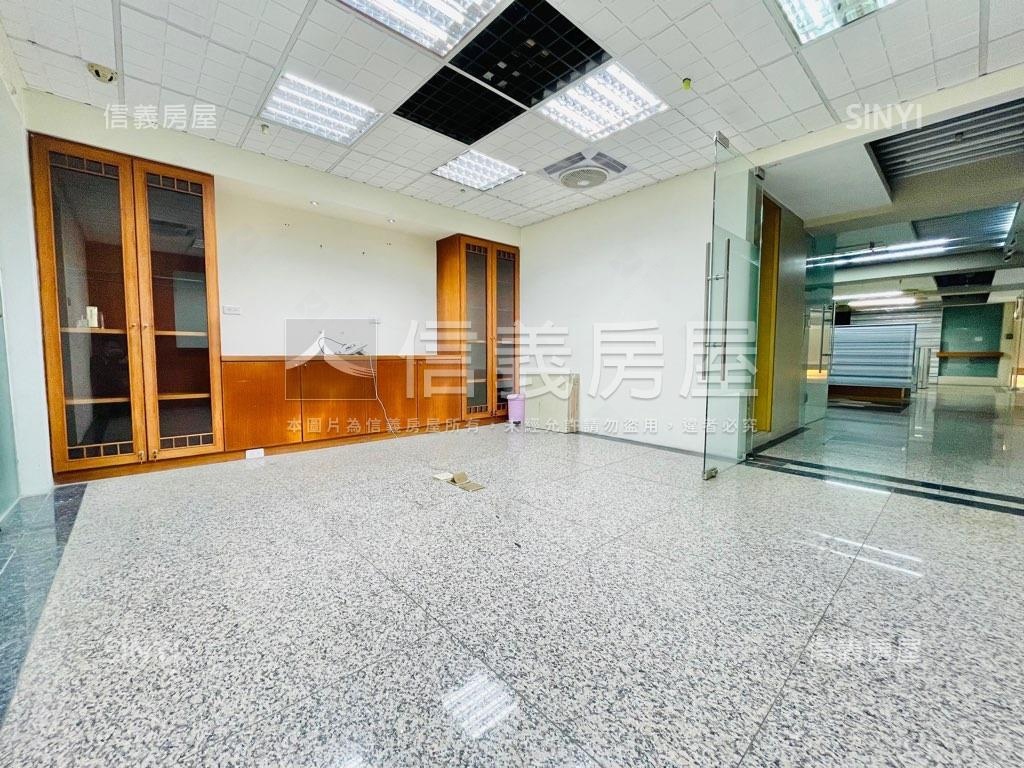 ＠新板特區旁稀有辦公室房屋室內格局與周邊環境