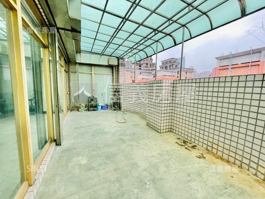 ＠新板特區旁稀有辦公室房屋室內格局與周邊環境