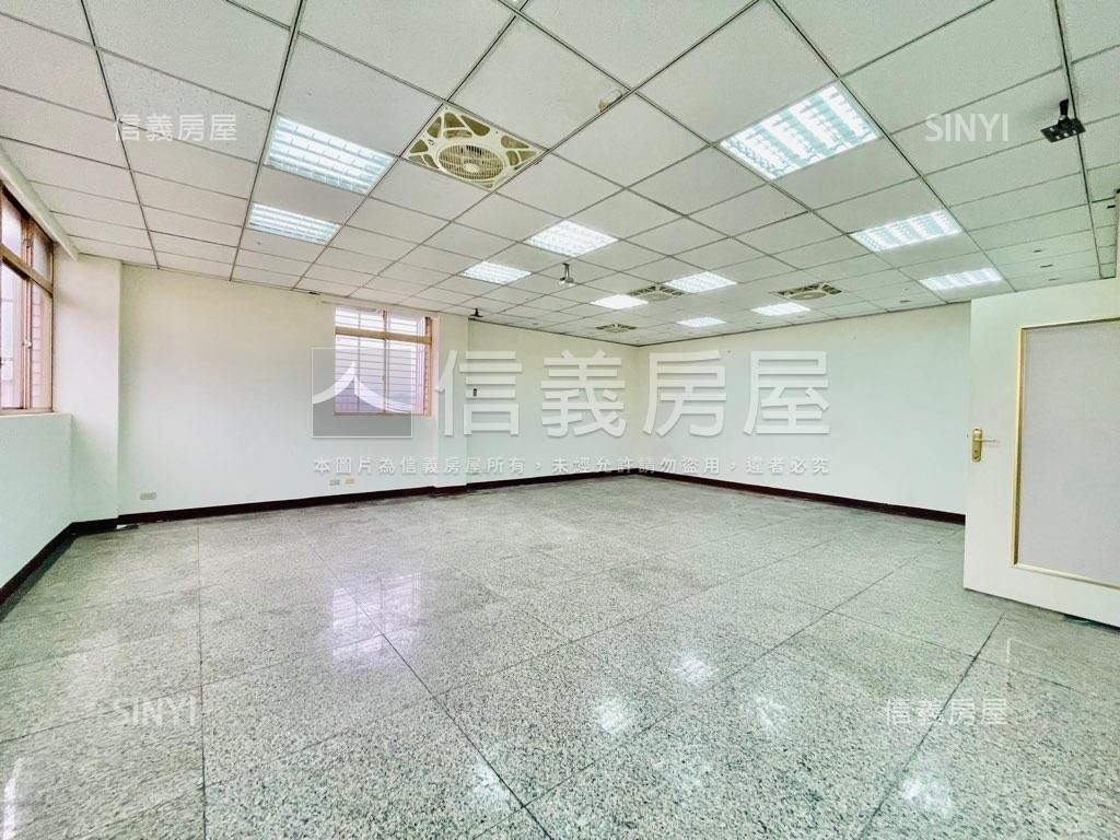 ＠新板特區旁稀有辦公室房屋室內格局與周邊環境