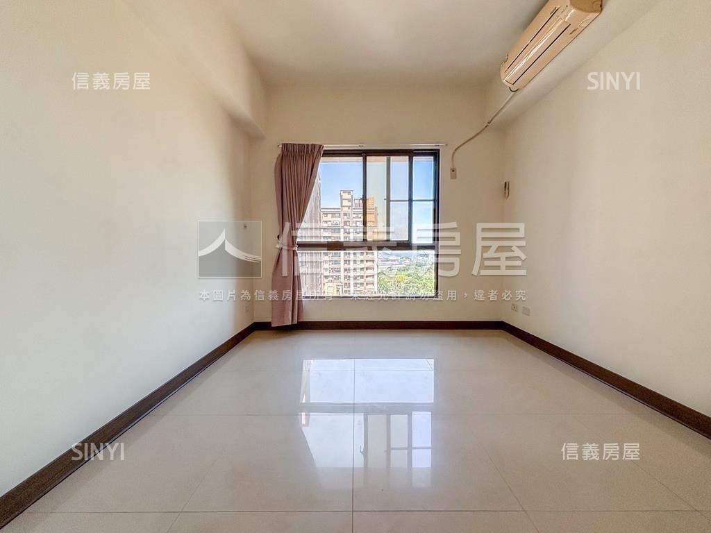 左營海景首排採光美三房房屋室內格局與周邊環境
