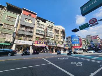 興南夜市「連鎖牛排」金店
