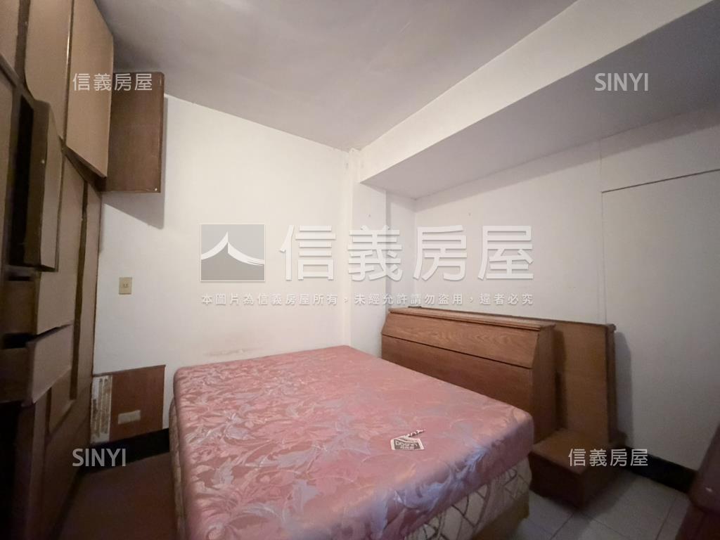 新案近捷運公寓房屋室內格局與周邊環境