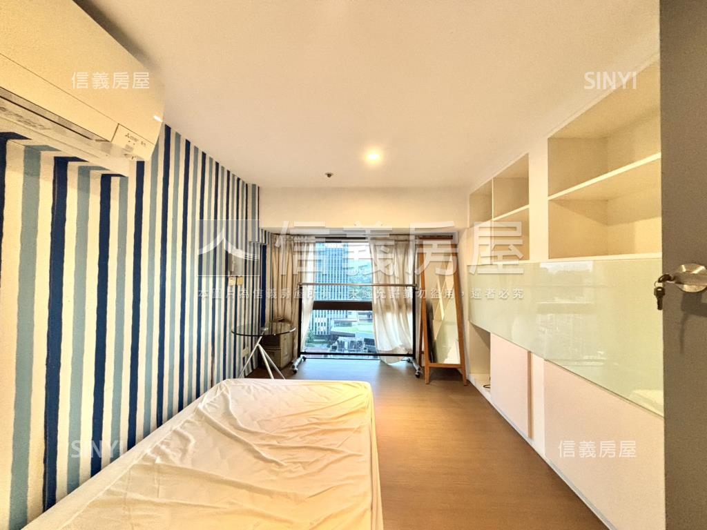 戀戀台大挑高遠挑山景房屋室內格局與周邊環境