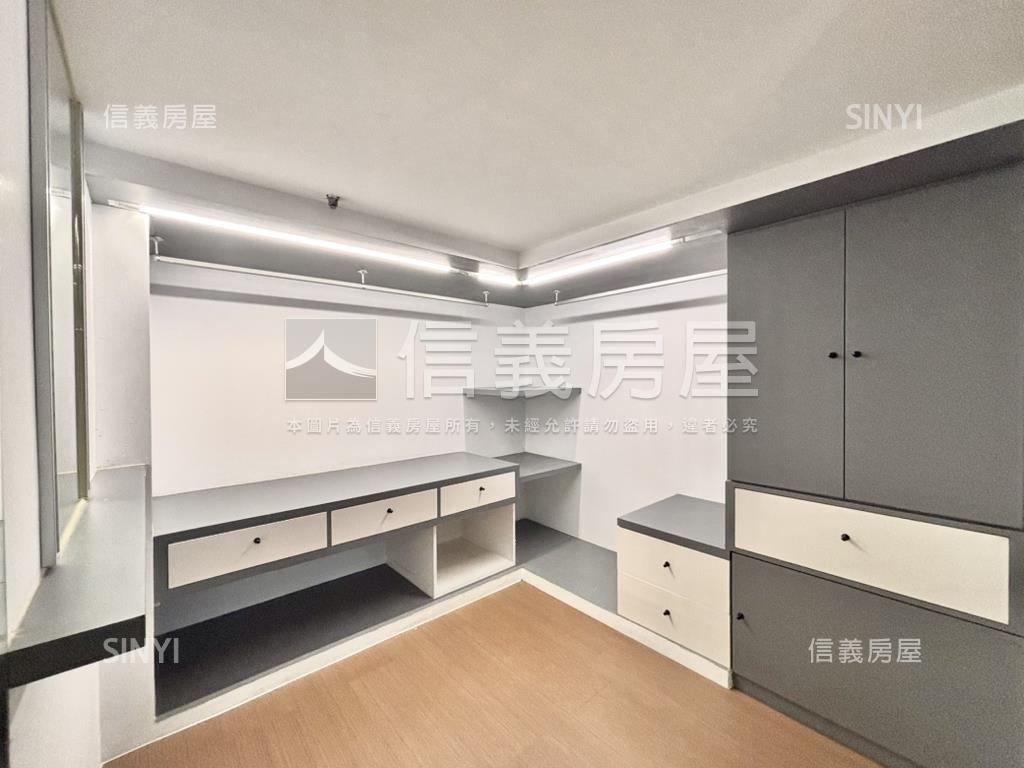 戀戀台大挑高遠挑山景房屋室內格局與周邊環境