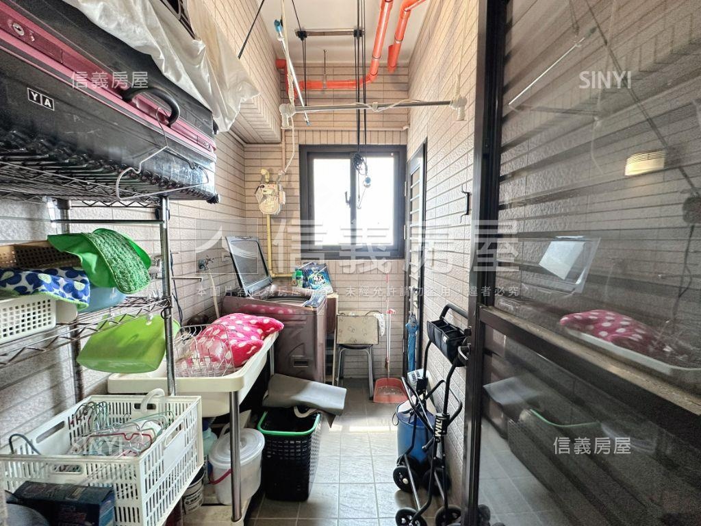 華興德鑫御寶裝潢美兩房房屋室內格局與周邊環境